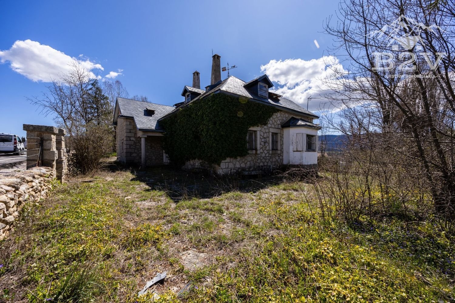 9 bedrooms House in Madrid, Spain No. 155075