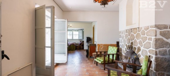 9 bedrooms House in Madrid, Spain No. 155075 9