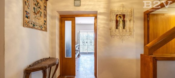 9 bedrooms House in Madrid, Spain No. 155075 40