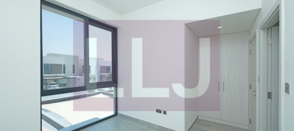 2 bedrooms Townhouse in Yas Island, UAE No. 35123 11