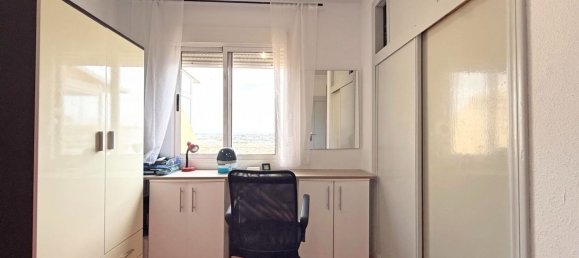 2 bedrooms Penthouse in Torrevieja, Spain No. 174661 3