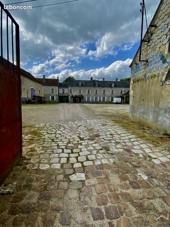 Casa de 5 dormitorios en Nogent-le-Rotrou, France No. 308406