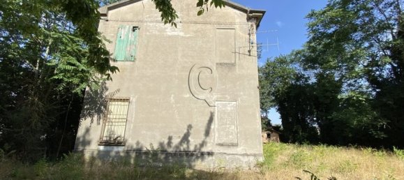 3 Schlafzimmer Haus in Ravenna, Italy, Nr. 76887 15