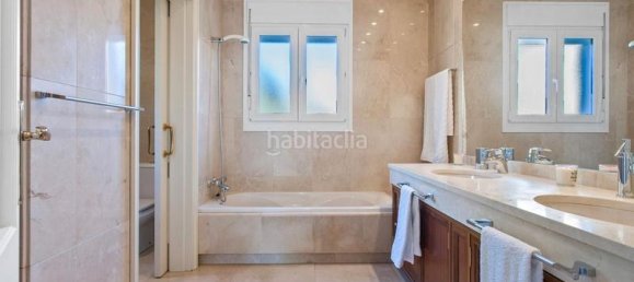 6 chambres Maison à Madrid, Spain No. 19723 13