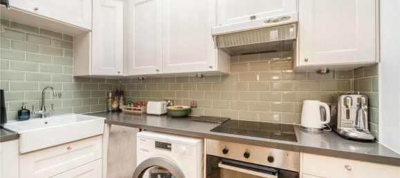 1 bedroom Apartment in London, United Kingdom No. 12810 2