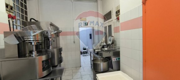 Propiedad comercial en Borgosesia, Italy 101 m² No. 271908 9