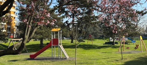 5-salle Appartement à Opera, Italy No. 6958 28