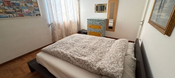 5-salle Appartement à Opera, Italy No. 6958 27