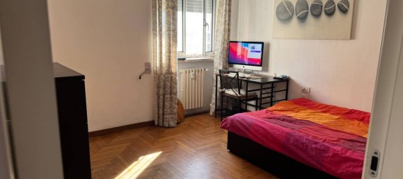 5-salle Appartement à Opera, Italy No. 6958 22