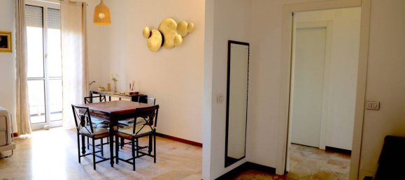 5-salle Appartement à Opera, Italy No. 6958 5