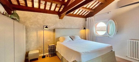 5 bedrooms Villa in Udine, Italy No. 333025 21