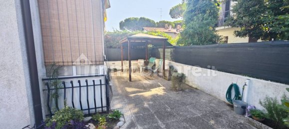 1 bedroom Apartment in Comacchio, Italy No. 273154 4