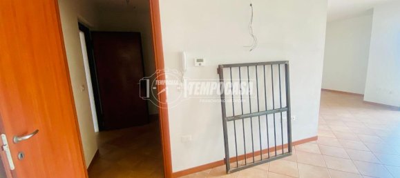 Studio in Brescia, Italy, Nr. 3118 17