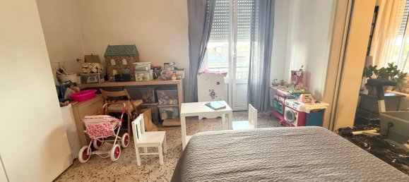 4-Zimmer Wohnung in Modena, Italy, Nr. 267500 7