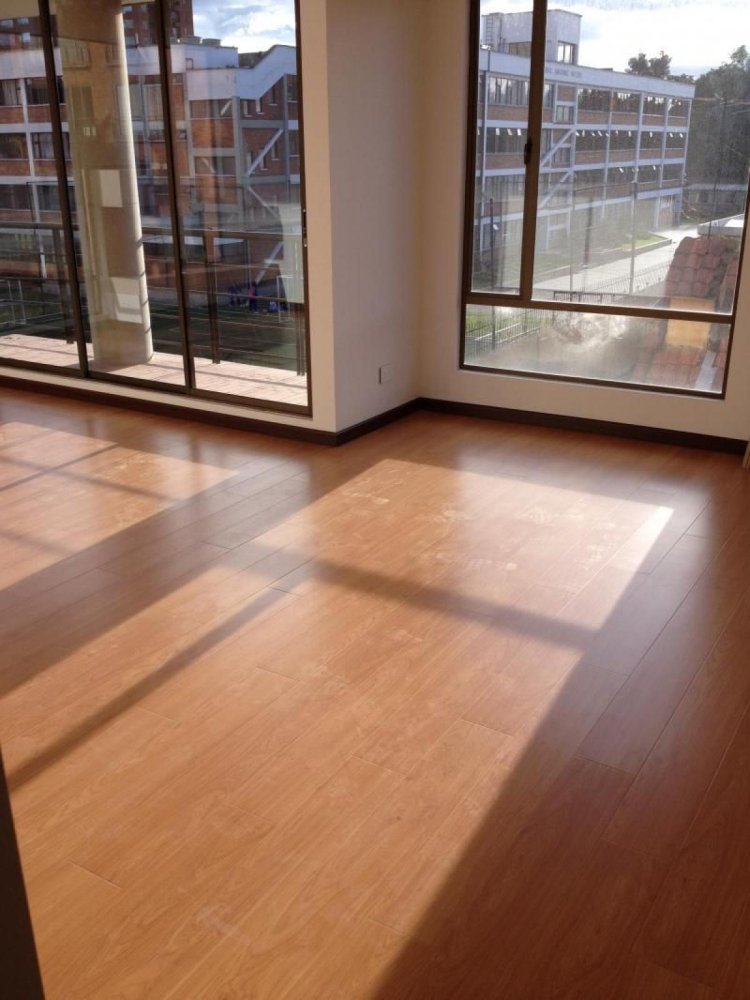 Дом с 3 спальнями в Богота, Колумбия № 11569