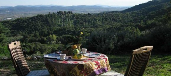 Studio in Suvereto, Italy No. 1563 3