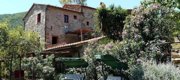 Studio in Suvereto, Italy No. 1563 4