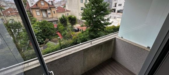 Apartamento T3 em Porto, Portugal N.º 325813 22