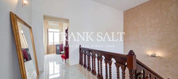 6 bedrooms House in Nadur, Malta No. 8 8