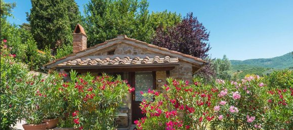 12-Zimmer Haus in Castiglion Fiorentino, Italy, Nr. 57212 3