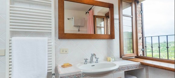 12-Zimmer Haus in Castiglion Fiorentino, Italy, Nr. 57212 6