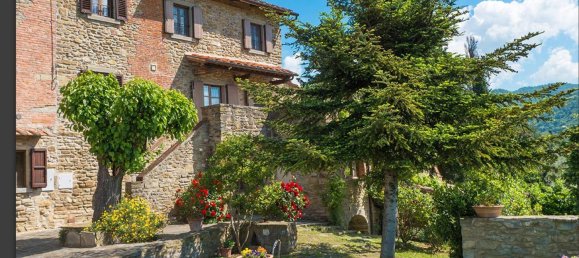 12-Zimmer Haus in Castiglion Fiorentino, Italy, Nr. 57212 12