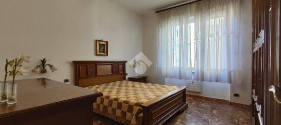 3 bedrooms Apartment in Genoa, Italy No. 11733 12