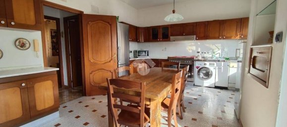 3 bedrooms Apartment in Genoa, Italy No. 11733 9
