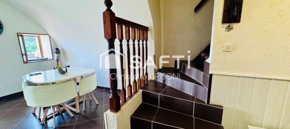 2 bedrooms Apartment in Venaco, France No. 251931 6