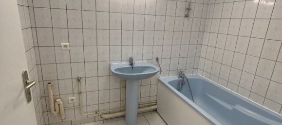 Apartamento de 1 dormitorio en Reims, France No. 153181 6