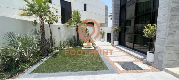 6 bedrooms Villa in Dubai, UAE No. 24547 14