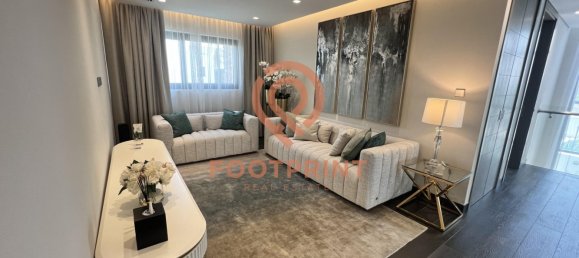 6 bedrooms Villa in Dubai, UAE No. 24547 11