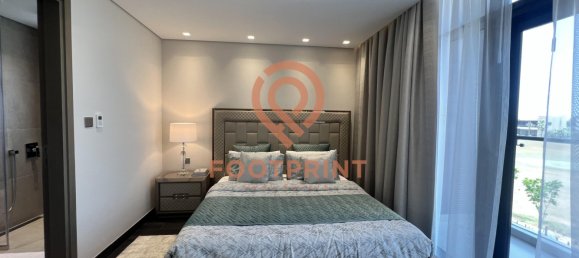 6 bedrooms Villa in Dubai, UAE No. 24547 5