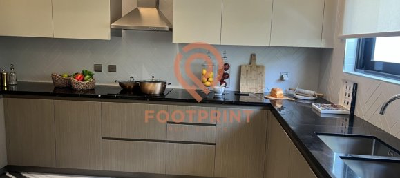 6 bedrooms Villa in Dubai, UAE No. 24547 20