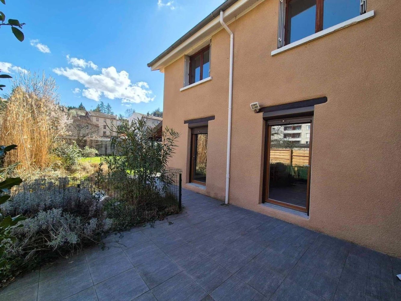 4 bedrooms House in Saint-Chamond, France No. 198172