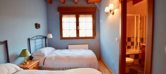 Дом с 6 спальнями в Бургос, Испания № 159815 9