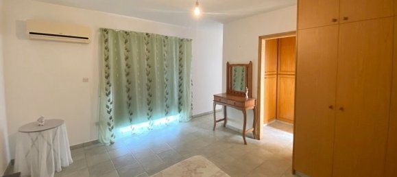 4 Schlafzimmer Villa in Polis, Cyprus, Nr. 5666 3
