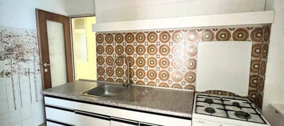 4 rooms Apartment in Favoriten, Austria No. 181445 10