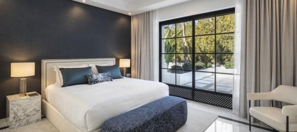 12 bedrooms Villa in Marbella, Spain No. 102118 13