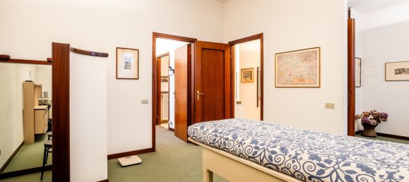 Büro in Milan, Italy 93m², Nr. 246459 10