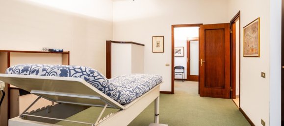 Büro in Milan, Italy 93m², Nr. 246459 5