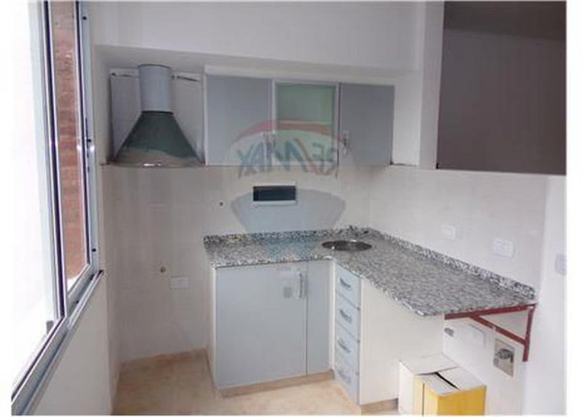 Studio in Buenos Aires, Argentina No. 102121