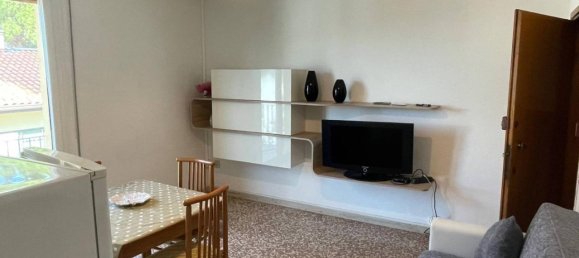 2 rooms Apartment in Ravenna, Italy No. 38597 2