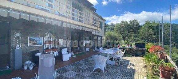 3 bedrooms House in Alassio, Italy No. 39618 2