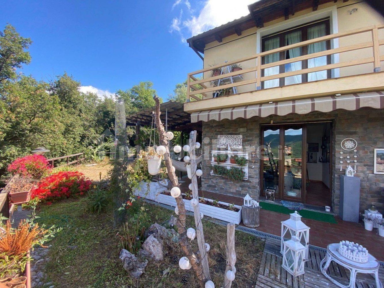 3 bedrooms House in Alassio, Italy No. 39618