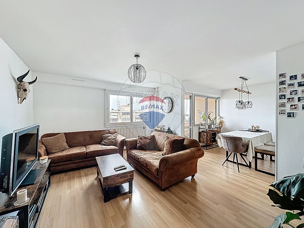 2 غرف نوم شقة في Chalon-sur-Saone, France رقم 201229