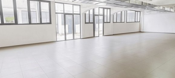 Склад 244м² в Милан, Италия № 333272 17