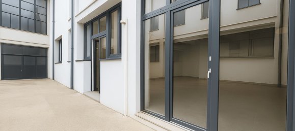 Склад 244м² в Милан, Италия № 333272 23