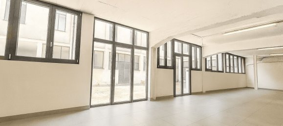 Склад 244м² в Милан, Италия № 333272 10