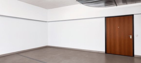 Склад 244м² в Милан, Италия № 333272 12